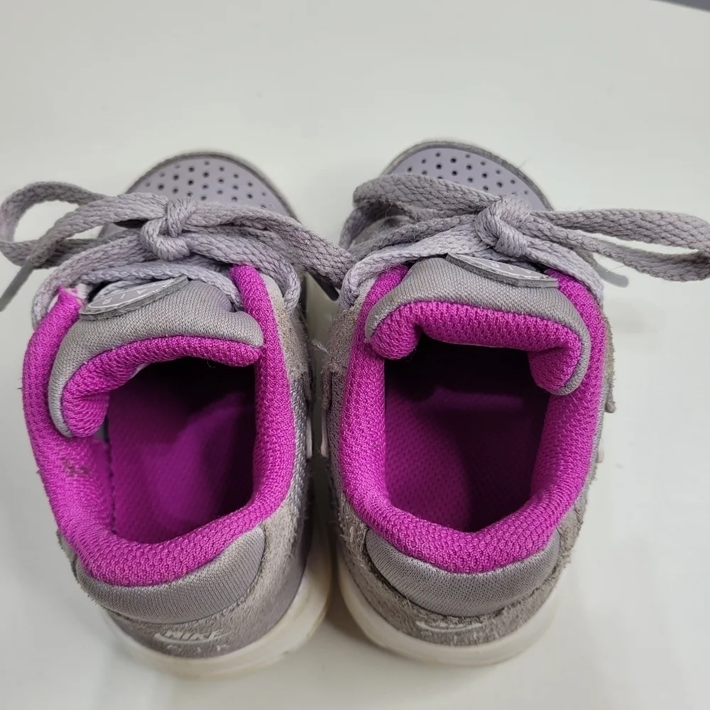 Nike Air Max Guile Grey and Pink Sneakers 917644-004 Size Girl's 5C